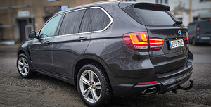 BMW X5 F15 40D (4 foto / 6)