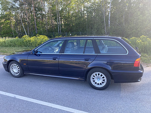 Бмв 525 е39 автомат 2001a (3 фото из 8)