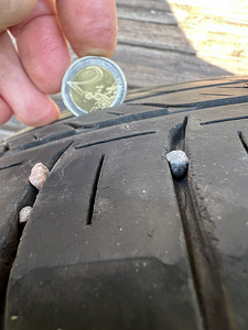 215/50R17 Dunlop (1 foto / 5)