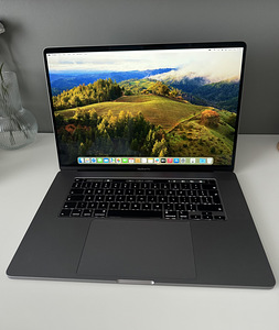 MacBook Pro 2019 16" Space Gray i9 / 16GB RAM / 1TB SSD (1 foto / 8)