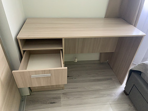 Kirjutuslaud/ письменный стол (3 foto / 3)