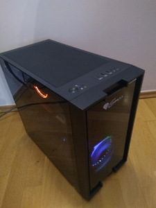 Ryzen 5 1600x/AB350M/16GB RAM/SSD Nvme 512GB/RX 6600XT 8GB (7 foto / 9)