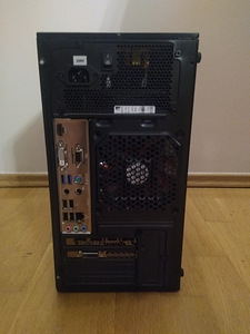 I3-10105f/B410/16GB RAM/SSD 256GB/500GB/GTX1070 8G Reference (3 foto / 6)