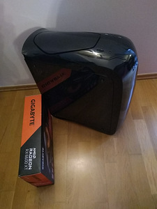 I7-7800X/X299/24 ГБ ОЗУ/NVMe 512 ГБ/жесткий диск 500 ГБ/RX 6 (4 фото из 10)