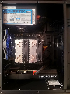 Xeon E5-2697/X99/16GB/SSD 250GB/HDD 500GB/RTX 3060TI 8GB (7 foto / 10)