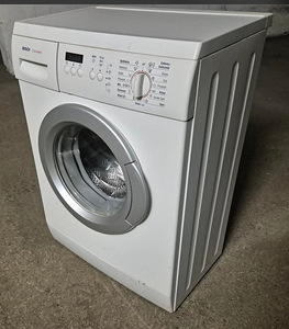 Pesumasin Bosch Classixx 5 WAA28260 KITSAS! (2 foto / 5)