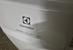 Pesumasin Electrolux Perfectcare 600 8kg (5 foto / 5)