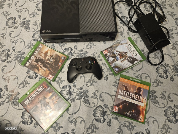 Microsoft Xbox One + 4 mängu