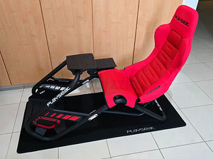 Playseat Trophy Red + Gearshift Mount (1 foto / 1)