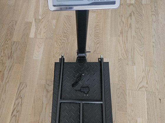 Uued kaalud, juhtmega ja juhtmevabad, kuni 300 kg