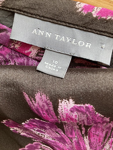 Siidseelik Ann Tylor usa 10 (4 foto / 4)