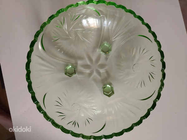 Tarbeklaas roheline kolmjalgkauss, vaas (foto #3)