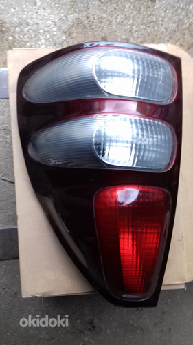 Продам задние фонари Toyota Land Cruiser 120 (фото #4)