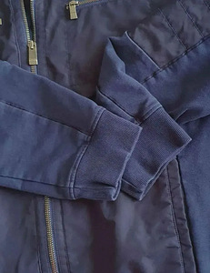 S.M Calvin Klein meeste dressipluus/jakk (3 foto / 5)