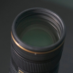 Nikon AF-S NIKKOR 70-200mm f/2.8G ED VR II (2 фото из 7)