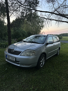 Toyota Corolla 2.0 66kw D4D 2003 (2 foto / 10)