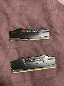 DDR4 2x16 RAM CL 16-19-19-39 (1 foto / 3)