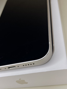iPhone 12 128 ГБ (7 фото из 7)