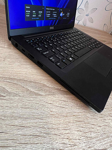 Dell Latitude 7390 i5-8350U/256GB/16GB/1920x1080 13.3" LTE (5 foto / 6)