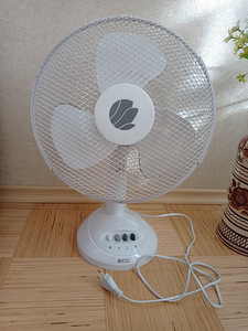 Lauaventilaator EKG, kõrgus 50 cm
