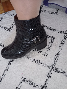 Saapad suurus 39 (24-24,5) Russell & Bromley (4 foto / 4)
