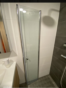 Klaasist sein/dušiuks kokupandav, uus pakendis (3 foto / 4)