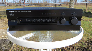 СТЕРЕОУСИЛИТЕЛЬ YAMAHA AX-596 (2 фото из 9)