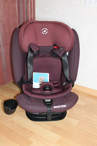 MAXI COSI autoturvatool Titan Pro Authentic Red (2 foto / 8)