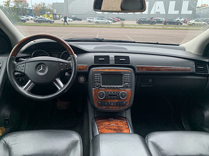 Mercedes R Class 320cdi LONG keyless (7 фото из 11)