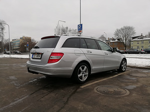 Mb C220 125kw 2009a (3 foto / 11)