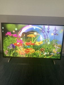 Smart TV 50” wifi + smartbox (1 foto / 5)