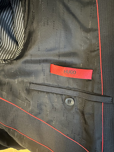 Hugo Boss meeste ülikond 56 (3 foto / 10)