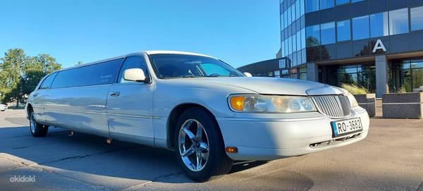 Town car  リムジン Lincoln Town Car (valge) 8 kohta - Limu.ee