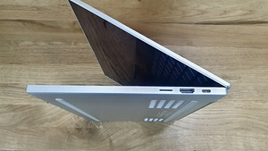 Razer 13 Gaming Laptop (2021) (4 foto / 6)