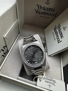 Часы Vivienne Westwood Charterhouse (1 фото из 4)