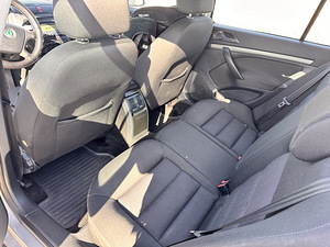 Аренда авто (3 фото из 4)