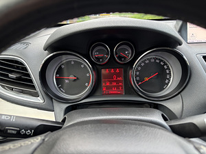Opel mokko (12 фото из 14)