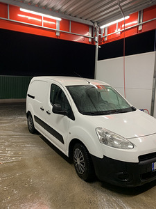 Peugeot partner 1.6 (72kw) 2013a (2 foto / 5)