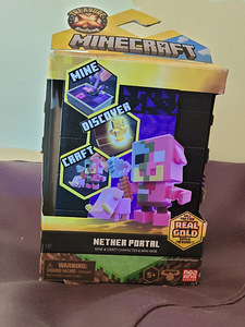 Treasure X Minecraft Nether Portal with Mine & Craft Charact