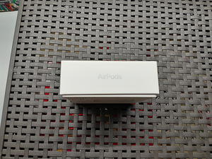Originaalne airpodide karp (4 foto / 7)