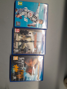 Playstation 4 koos 3 mänguga ja joysticki laadija. (6 foto / 6)
