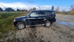 Продается pajero v88 4m41 (1 фото из 11)