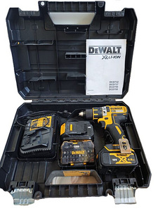 DeWALT DCD790M2-QW 18V Brushless (2x4.0Ah) + Кейс TSTAK (1 фото из 1)
