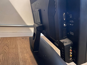 TV Hyundai Vvion (4 foto / 10)