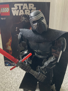 LEGO Star Wars Kylo Ren (75117) (1 foto / 4)