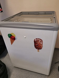 Sügavkülmik jäätisekülm (3 foto / 3)