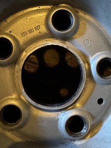 Veljed plekk volkswagen (2 foto / 3)