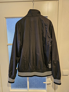 Emporio armani jope (2 foto / 3)