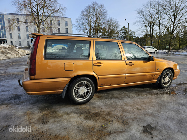 Volvo V70 2.5Tdi 103kw (фото #3)