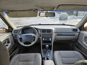 Volvo V70 2.5Tdi 103kw (7 foto / 7)